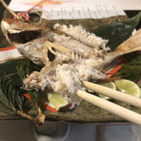 神楽家 - お食い初め・鯛