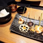 京ごはんと鉄板焼き 京月 - 日替り串焼き6種盛り