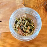 四万十屋 - 河原茶(きしまめ茶)の茶葉を見せてもらいました