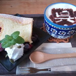 カフェ・ザ・ブリックス - シフォンケーキ.くれちーの