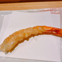 天麩羅 なか江 - 才巻き海老、仕上げにも出て来る