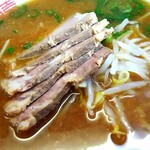 神喜 - 味噌チャーシュー麺 アップ