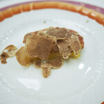 ペレグリーノ - フォアグラとさつまいもとアルバの白トリュフ