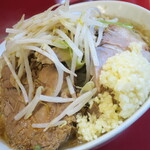 ラーメン二郎 - ラーメン小＋ニンニク多め