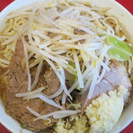 ラーメン二郎 - ラーメン小＋ニンニク多め