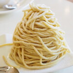 パティスリー ラブリコチエ - モンブラン