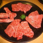 焼肉問屋 牛蔵 - 