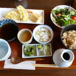 Sobatei Yamakata - 平日20食限定のそば亭ランチ1000円(税別）