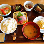 御萬菜 もりおか - ランチは1300円1種類。