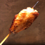 炭焼 おかげさん - 備長炭の香りが皮目に乗って被り付きたい一本に仕上がってます！外パリの中から肉汁じゅわーの一本！