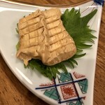 郷土料理たまひろ - わさび醤油で漬けたチーズ