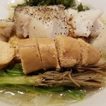 麺屋 六感堂 - ★元祖★ 鱈ーメン＋スケコ煮増し
