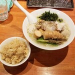 麺屋 六感堂 - ★元祖★ 鱈ーメン＋スケコ煮増し＋真鱈味噌漬け焼きまぜご飯