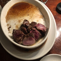 カルネジーオ イースト - 