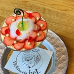 夜パフェ専門店パフェテリア　ベル - 