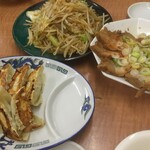 大八ラーメン - 料理写真: