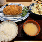Tonkatsu Bashamichi Sakura - プライムポークロースかつ定食130g