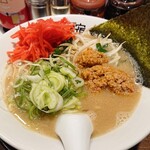 元祖 麺屋原宿 - 味噌ラーメン(生姜投入)