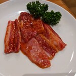 炭火焼肉 味楽亭 - 