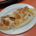 歓迎 - 羽根つき餃子