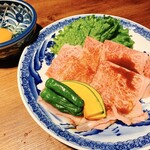 Yakiniku Resutoran Karashiya - 霜降りロース　焼きすき