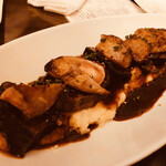 肉×ワインビュッフェ Bistro CinqCes - 豊西牛頰肉とフォアグラのロッシーニ