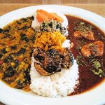 51 CURRY CAFE - 副菜は4種類(3枚目の写真に詳しく説明があります。）