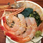 Yaki Miso Ramen Yadoya - ボタン海老と甘エビの食べ比べ飯 500円、土日各10食の提供になります