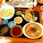 讃岐うどん 豆だぬき - 