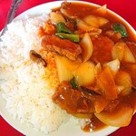 中国料理 寺岡飯店 - 中華風カレー (加哩牛肉)