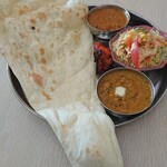 インディアンレストラン マハトマ - Cセット(チキンカレー、ダルカレー)
