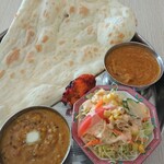 インディアンレストラン マハトマ - Cセット(チキンカレー、ダルカレー)