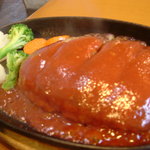 大衆肉料理 榎久 - ハンバーグ　710円