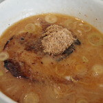 麺屋 轍 - 極太つけ麺のスープ