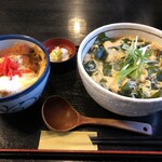 前田屋仙台福室店 - ワカメと玉子のそば＆ミニカかつ丼