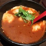 GYOZA BAR 鐵 - 辛スープ餃子（生姜）