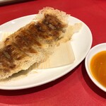 Yaoman - 名物黒豚焼き餃子420円税抜