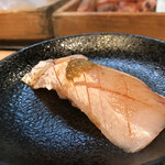 越中屋  - 天然ブリおなか