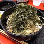 松尾庵 - ＊琉球豚・肉蕎麦（¥950）