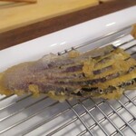 旬彩 天ぷら 心来(しんら） - 茄子の天ぷら：熱っつ熱です！ 火傷に注意して美味しく頂きましょう！　　　　　　　2020.01.17