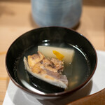 うを徳 - 2020.1 羅臼マスノスケ（キングサーモン）と淀大根のお椀