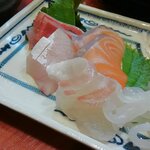 대중주바 민슈토우 시 에키마에 시부 - 다른 날의 회 모듬