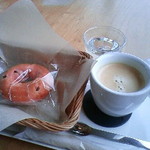 コペルニクス ティー＆ベーカリー - ベリーベーグル＆コーヒー