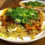 Okonomiyaki Gama - お好み焼き普通サイズ⋆*