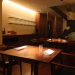 Fujiya 1935 - 店内