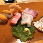 高鮨 - 本鮪 カマトロ・あら・鰤・槍烏賊・鰆 炙り・赤貝