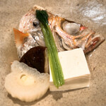 高鮨 - 喉黒の骨蒸し