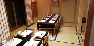 Gion Iwamoto - 個室は、普段テーブル、椅子でご用意しております。