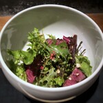 大どころ - 黒毛和牛：サガリ肉入りのサラダ、バルサミコ酢を使用したドレッシングで。