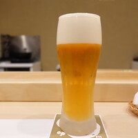 鮨いずみ - フライングでビール